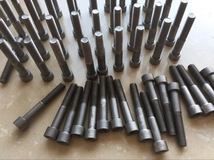 A320 L7 STUD BOLT